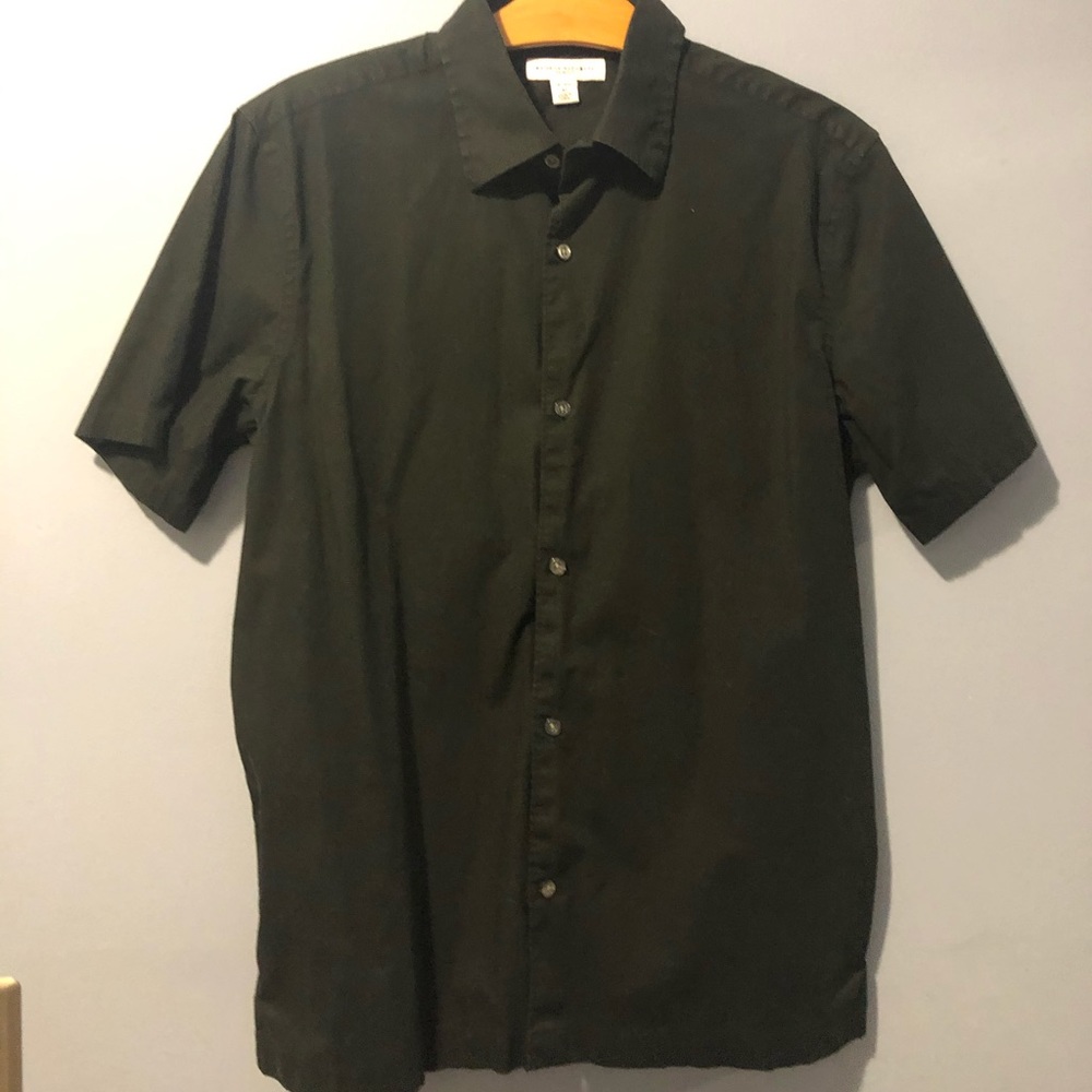 Banana Republic men’s short sleeve shirt